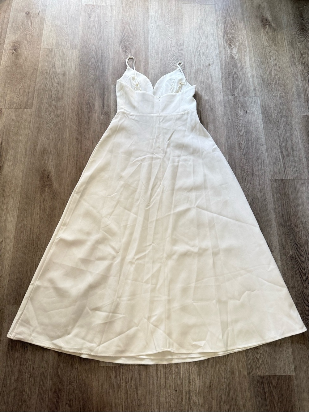 elliatt stella white 3d floral applique A-line bridal maxi gown dress large NEW - Picture 8 of 13
